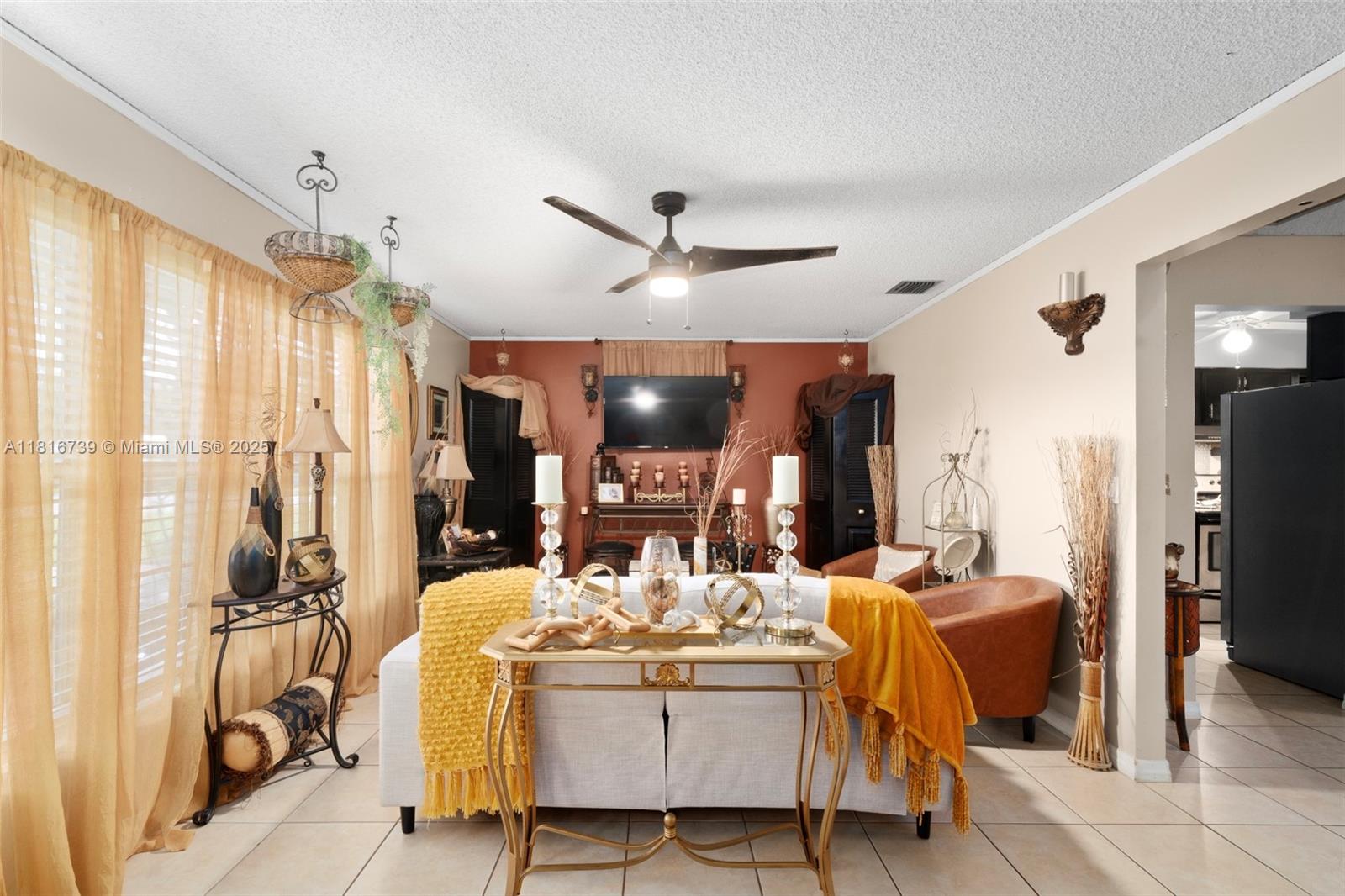 AVON PARK LAKES - Residential