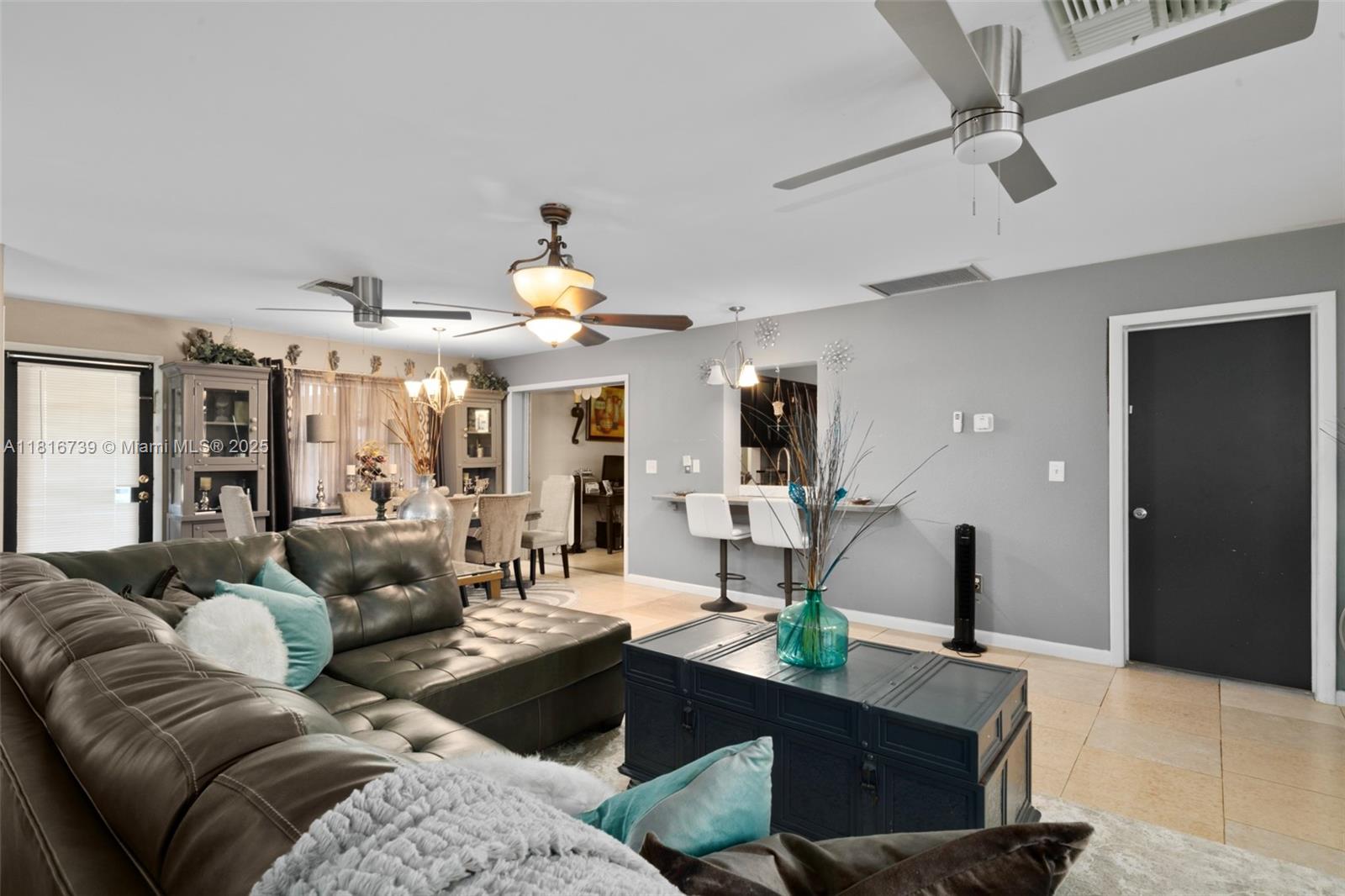 AVON PARK LAKES - Residential