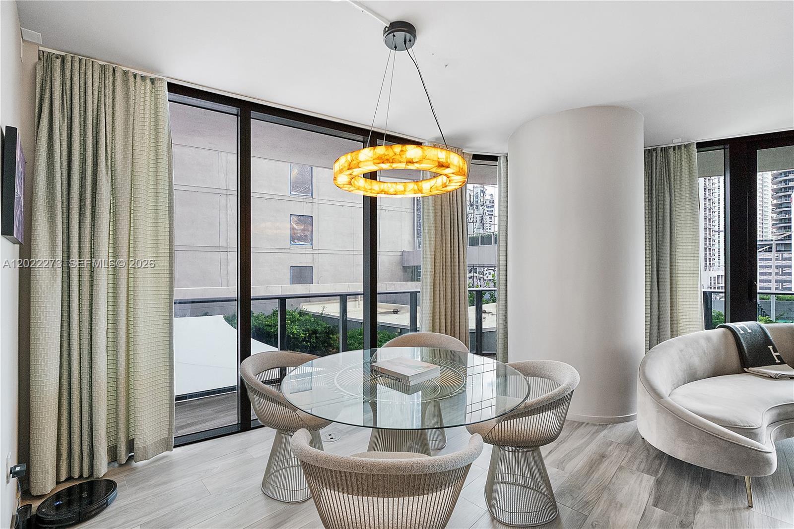 801 SMA RESIDENCES CONDO - Residential