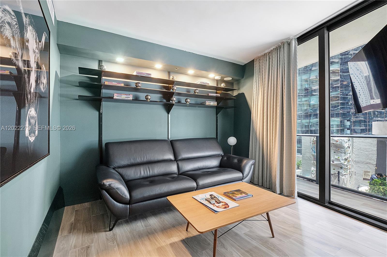 801 SMA RESIDENCES CONDO - Residential