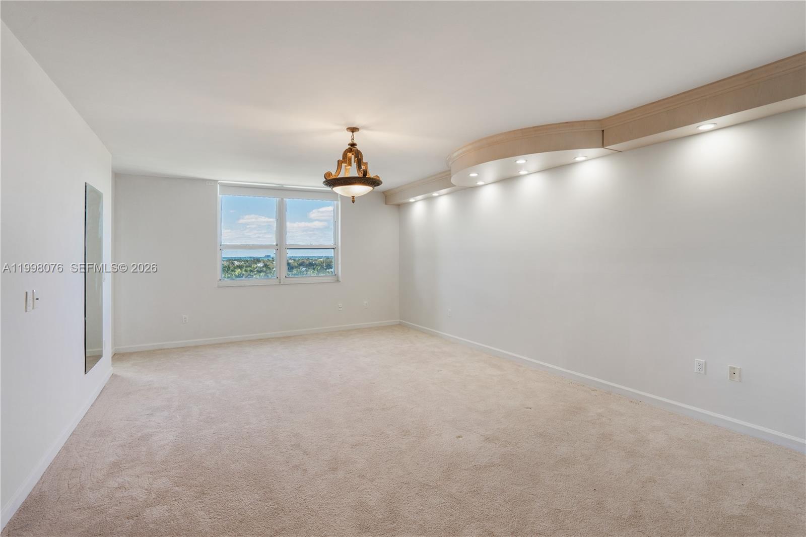 GRAND BAY RESIDENCES COND - Residential Lease