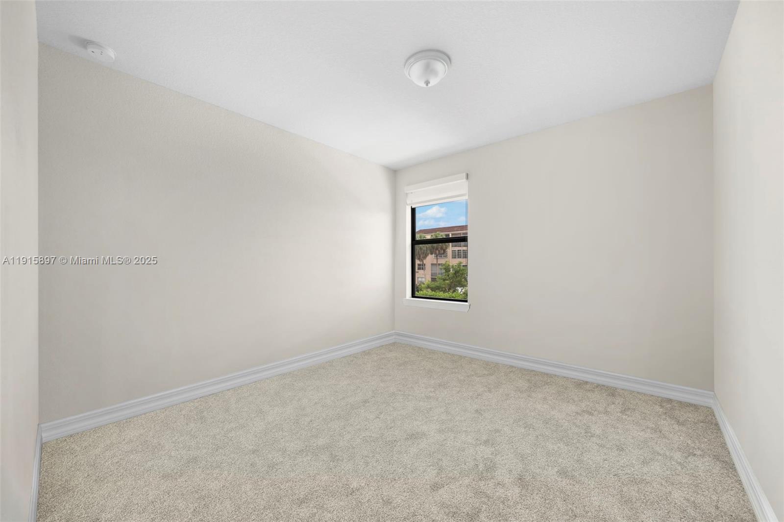 SOMERSET PLAZA - Residential