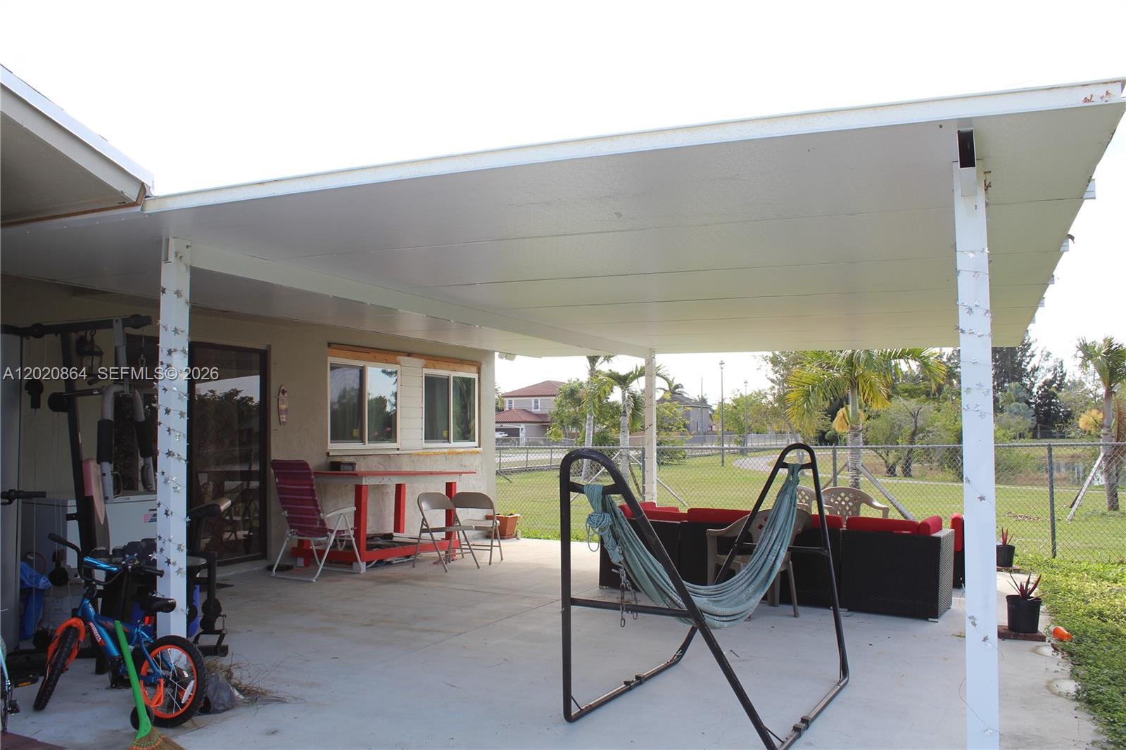 H BROOKERS SUB - Residential