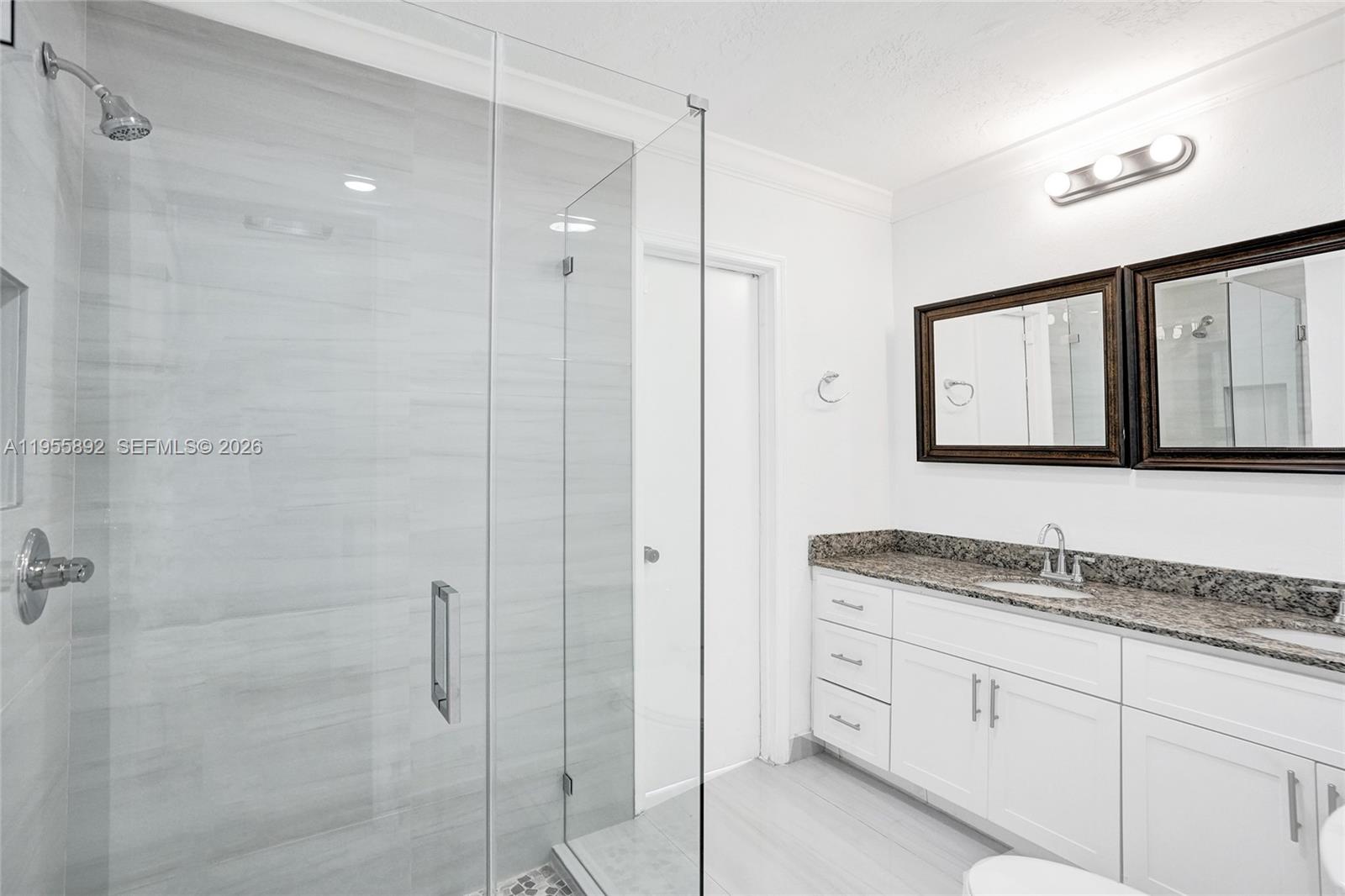 KNOLLS 2 SEC - Residential