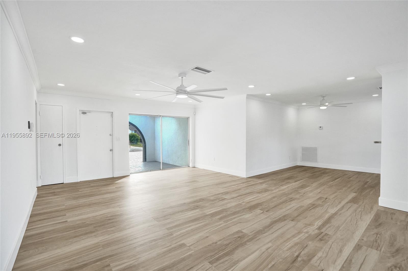 KNOLLS 2 SEC - Residential