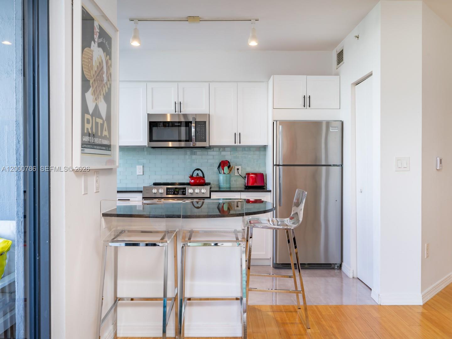 THE WAVERLY AT SOUTH BEAC - Residential Lease