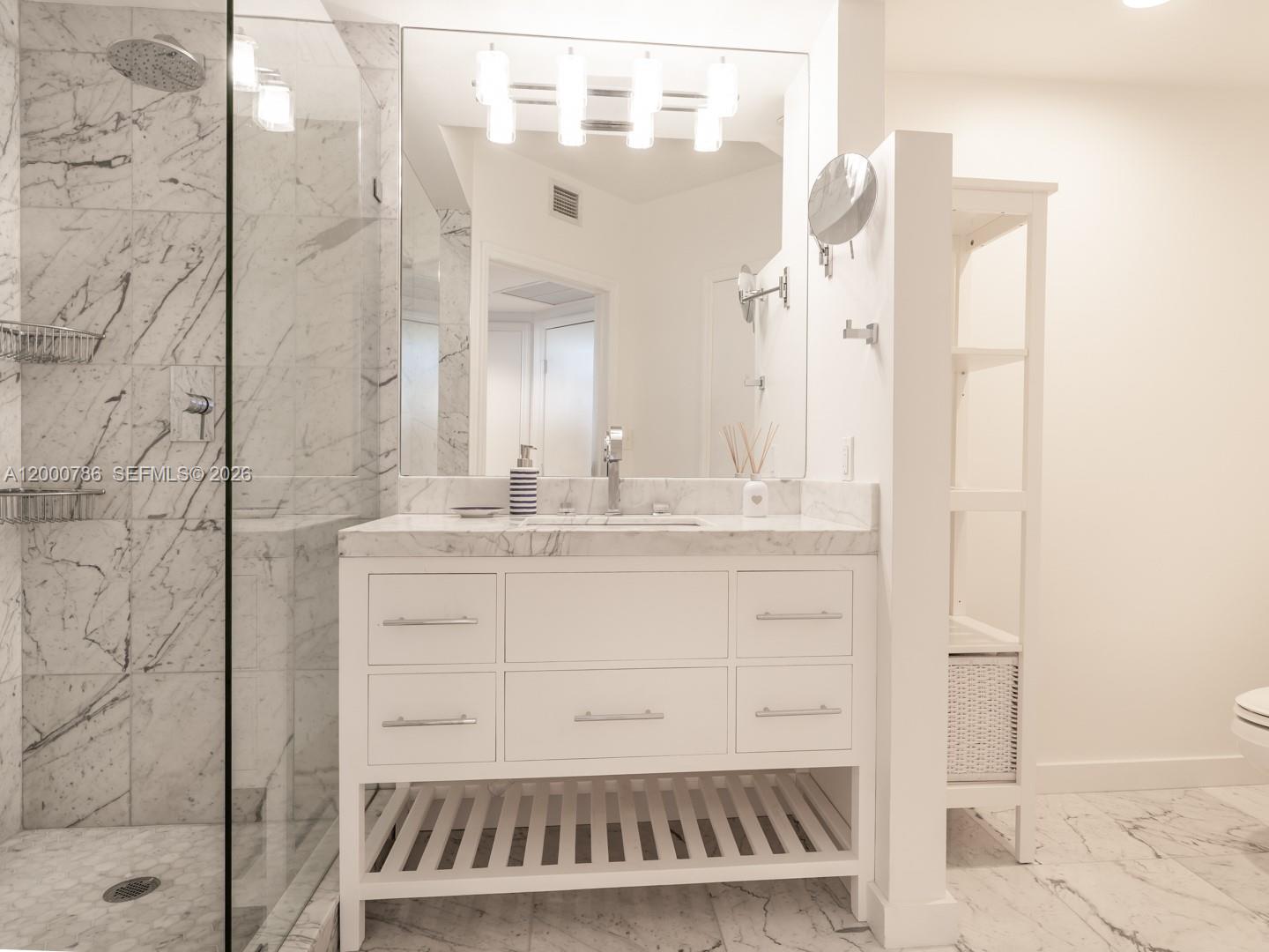 THE WAVERLY AT SOUTH BEAC - Residential Lease