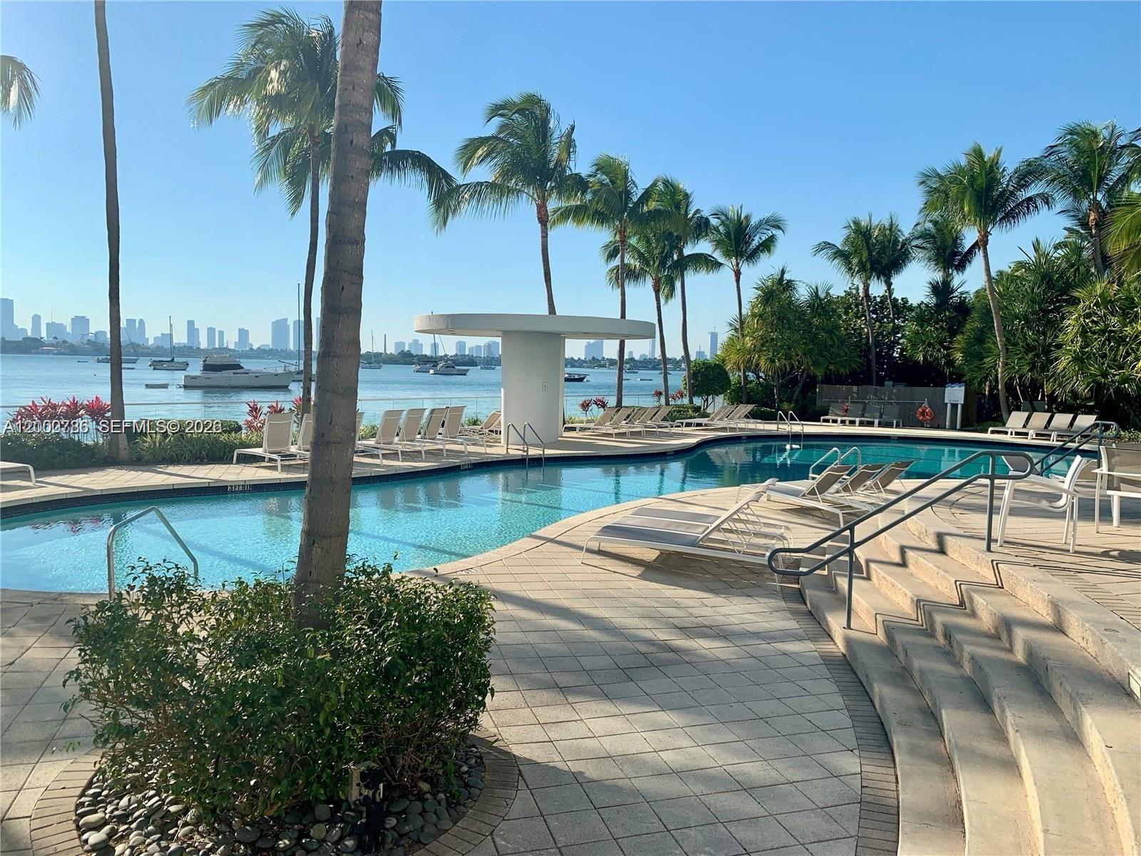 THE WAVERLY AT SOUTH BEAC - Residential Lease