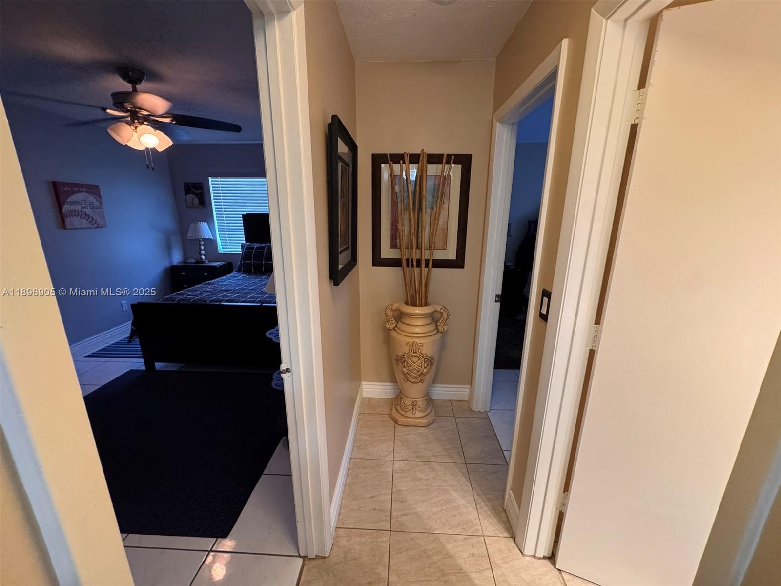 TOWN & COUNTRY ESTATES SE - Residential Lease