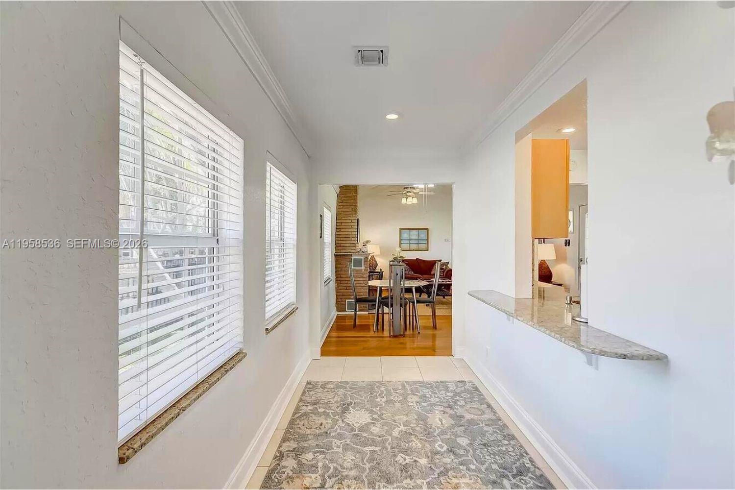 HOLLYWOOD PARK - Residential