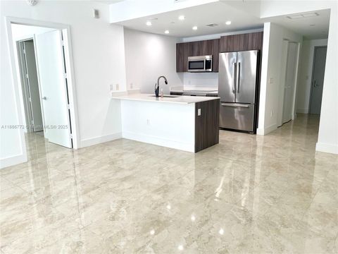 488 NE 18th St 2804 Miami FL 33132