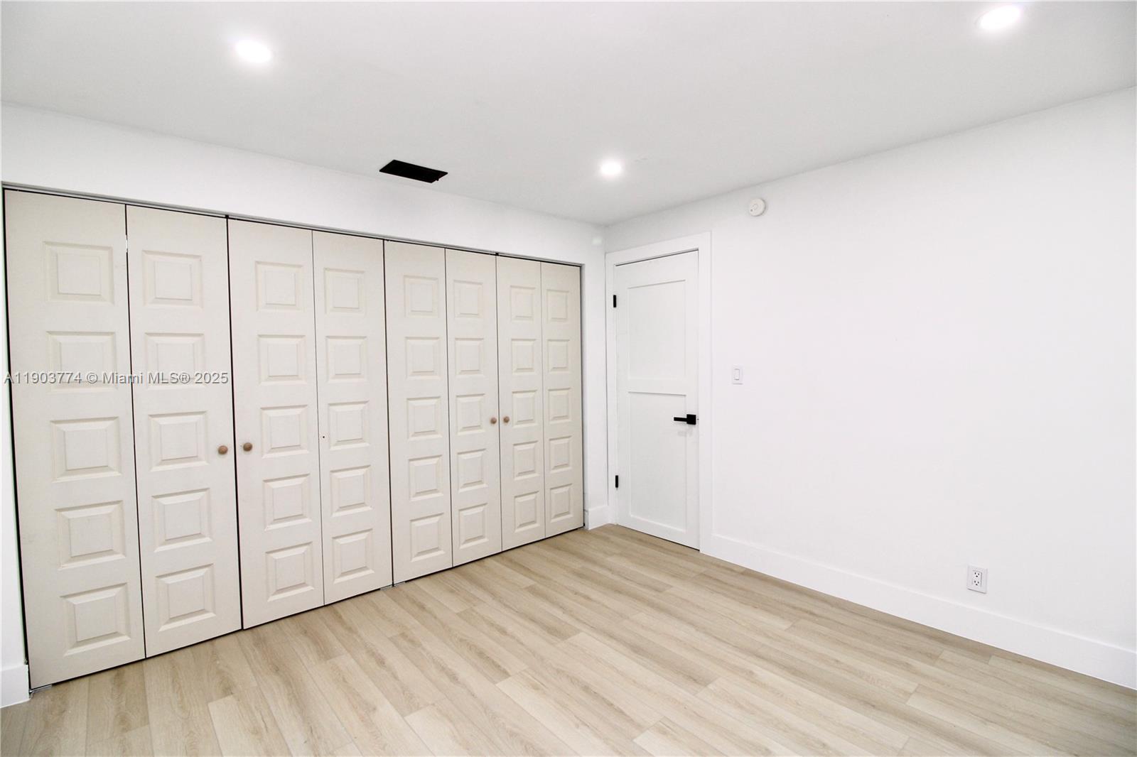 NORTH POMPANO BEACH SEC - Residential