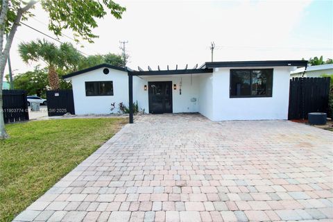 3611 NE 17th Ave Pompano Beach FL 33064