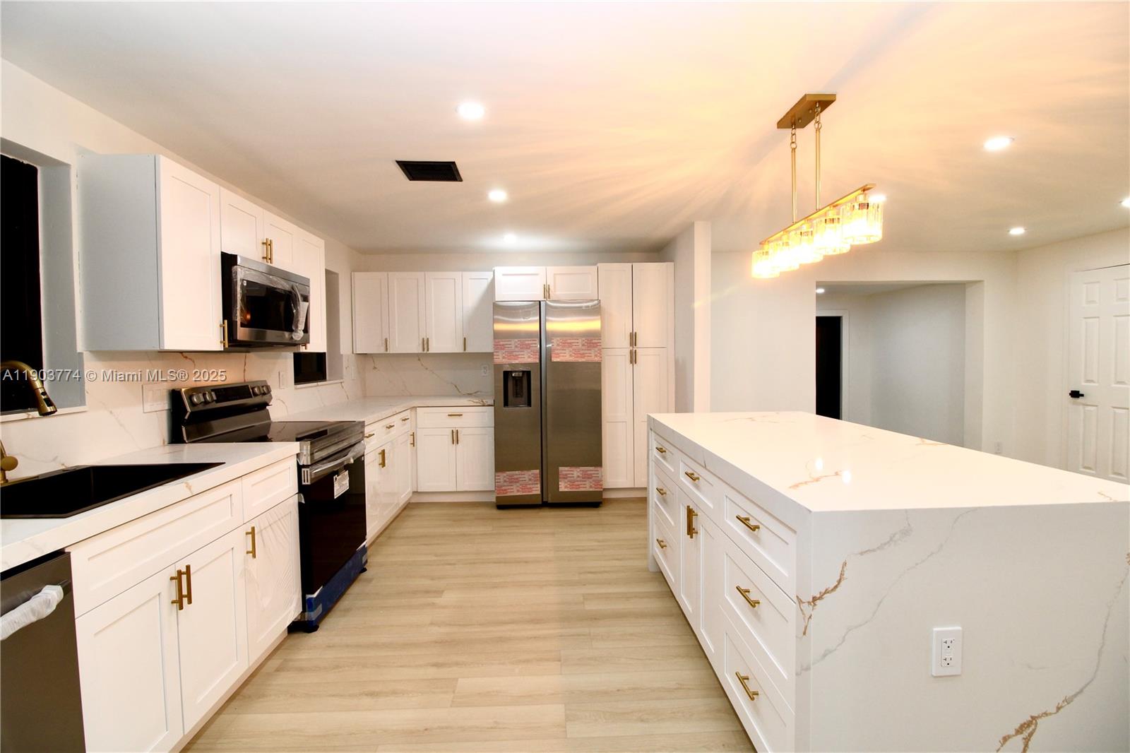 NORTH POMPANO BEACH SEC - Residential