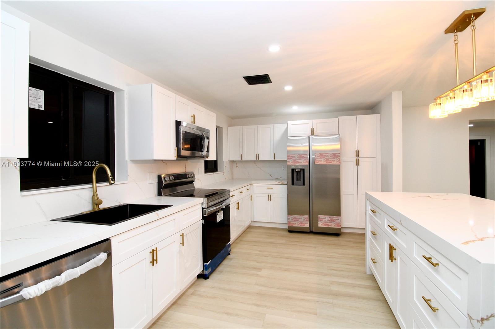 NORTH POMPANO BEACH SEC - Residential