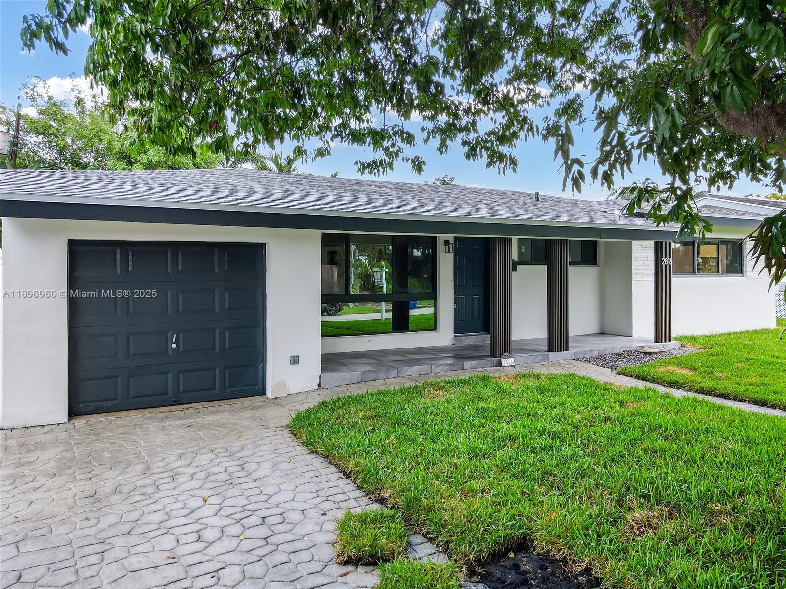 CORAL ESTATES - Residential