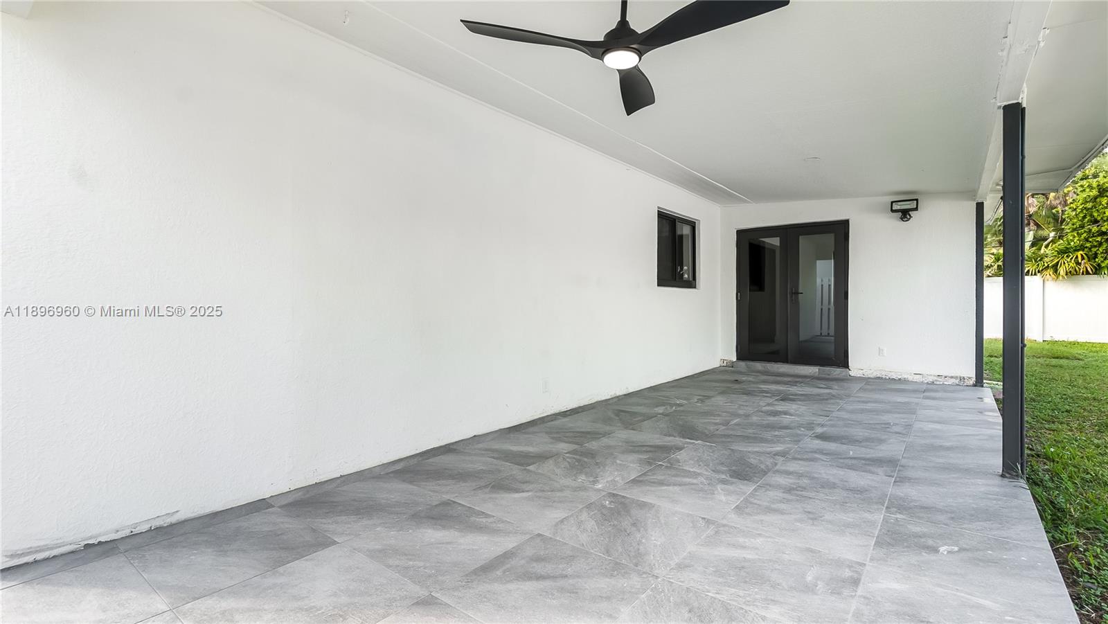 CORAL ESTATES - Residential