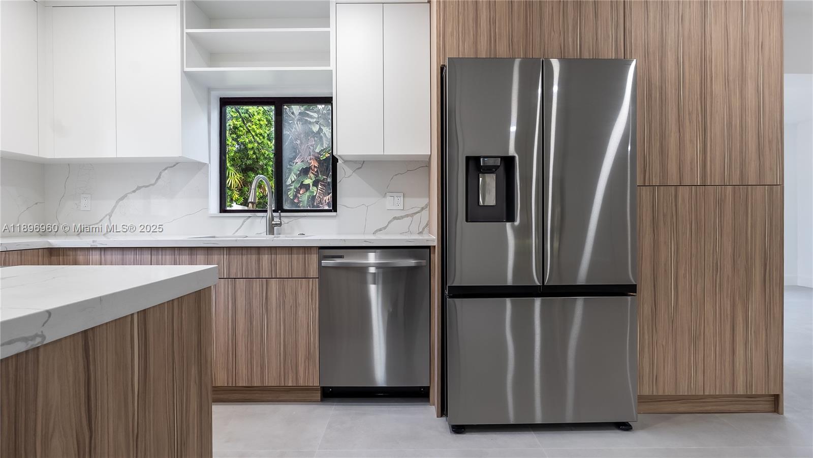 CORAL ESTATES - Residential