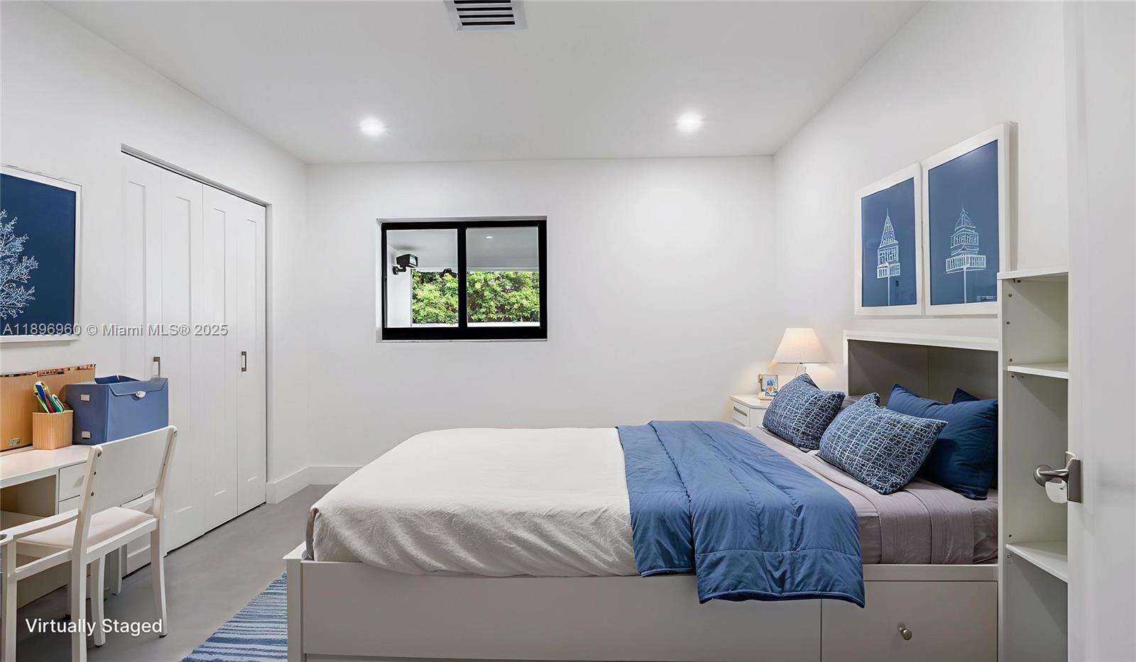 CORAL ESTATES - Residential