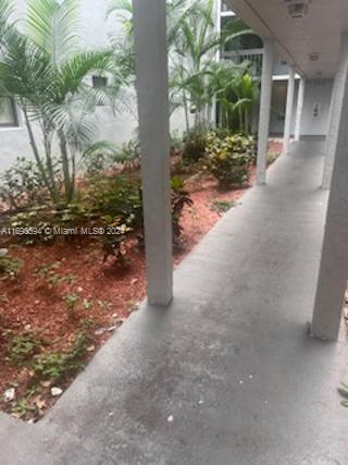 PRESIDENTIAL GOLFVIEW CON - Residential Lease