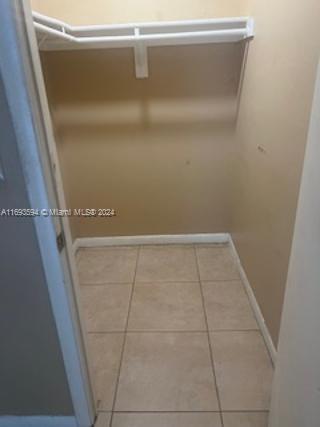 PRESIDENTIAL GOLFVIEW CON - Residential Lease