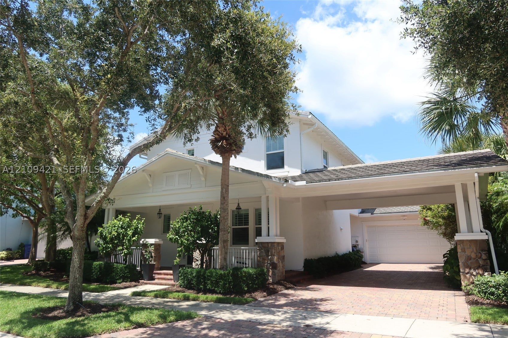 2724 Wymberly Dr