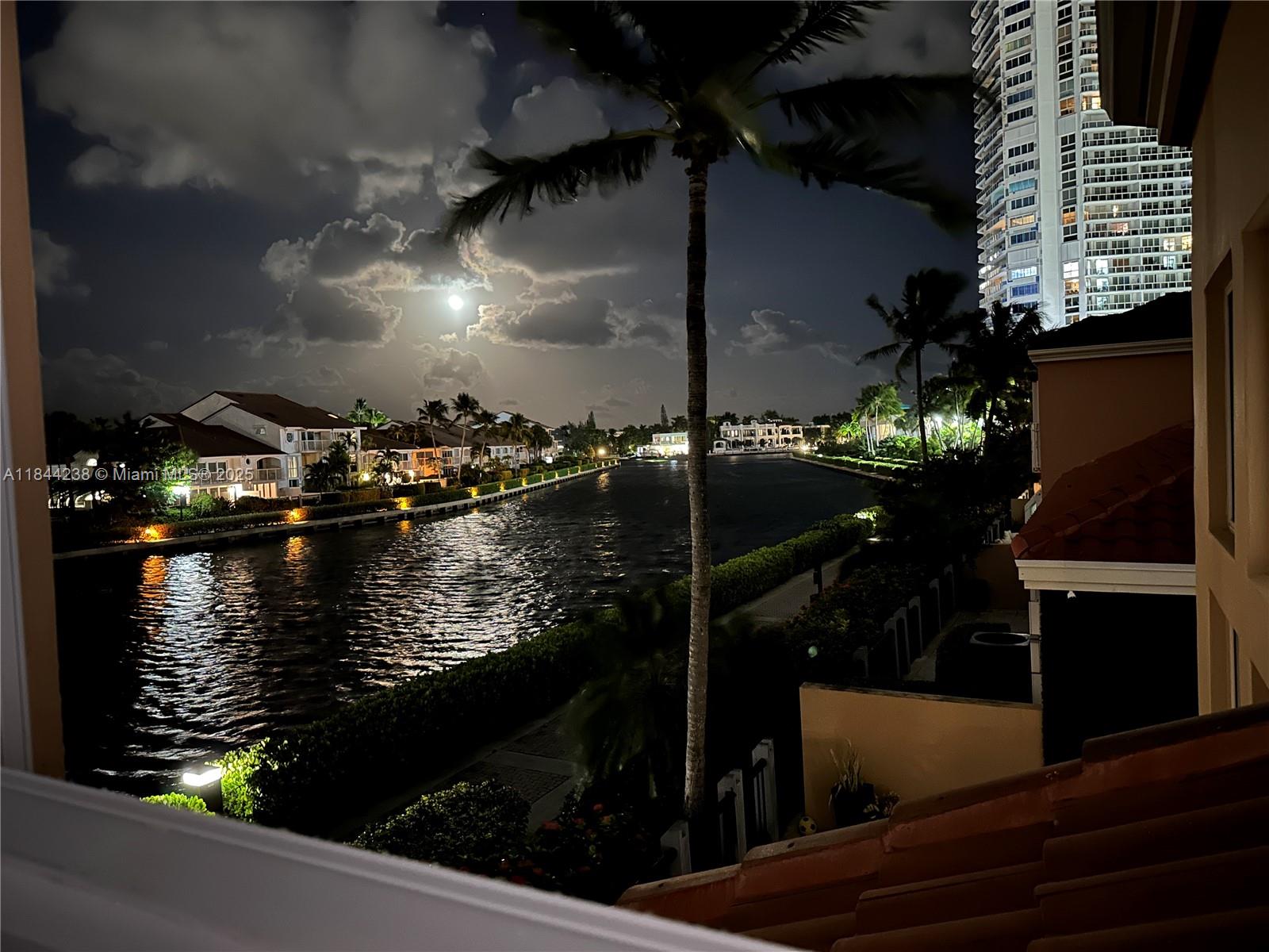 Island Way - Residential