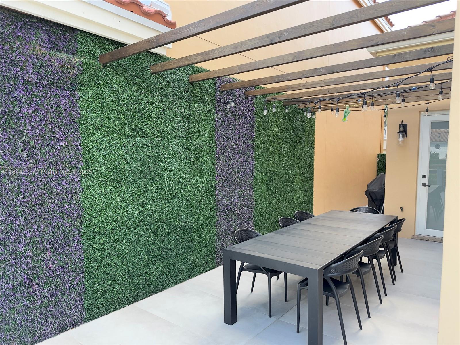 Island Way - Residential