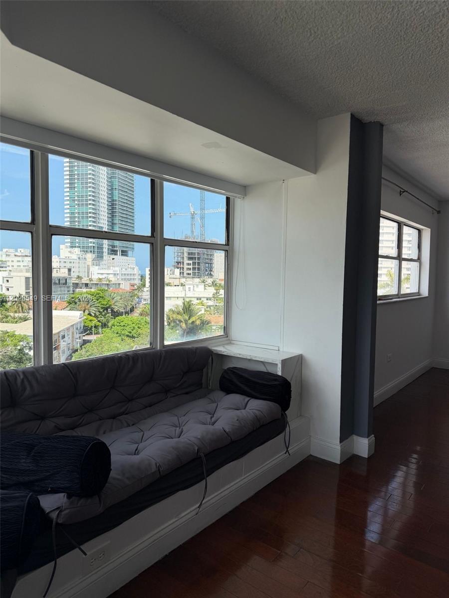 1881 Washington Ave 7C
