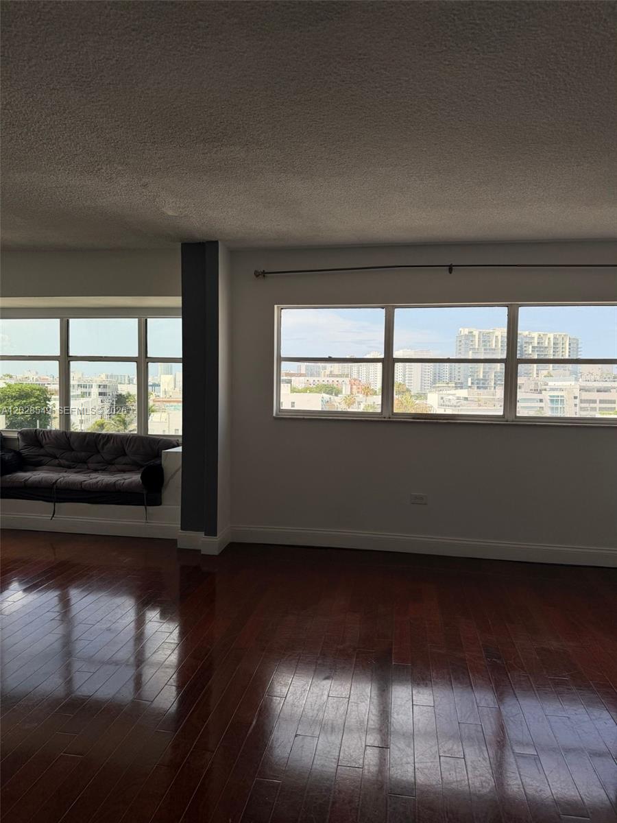 1881 Washington Ave 7C