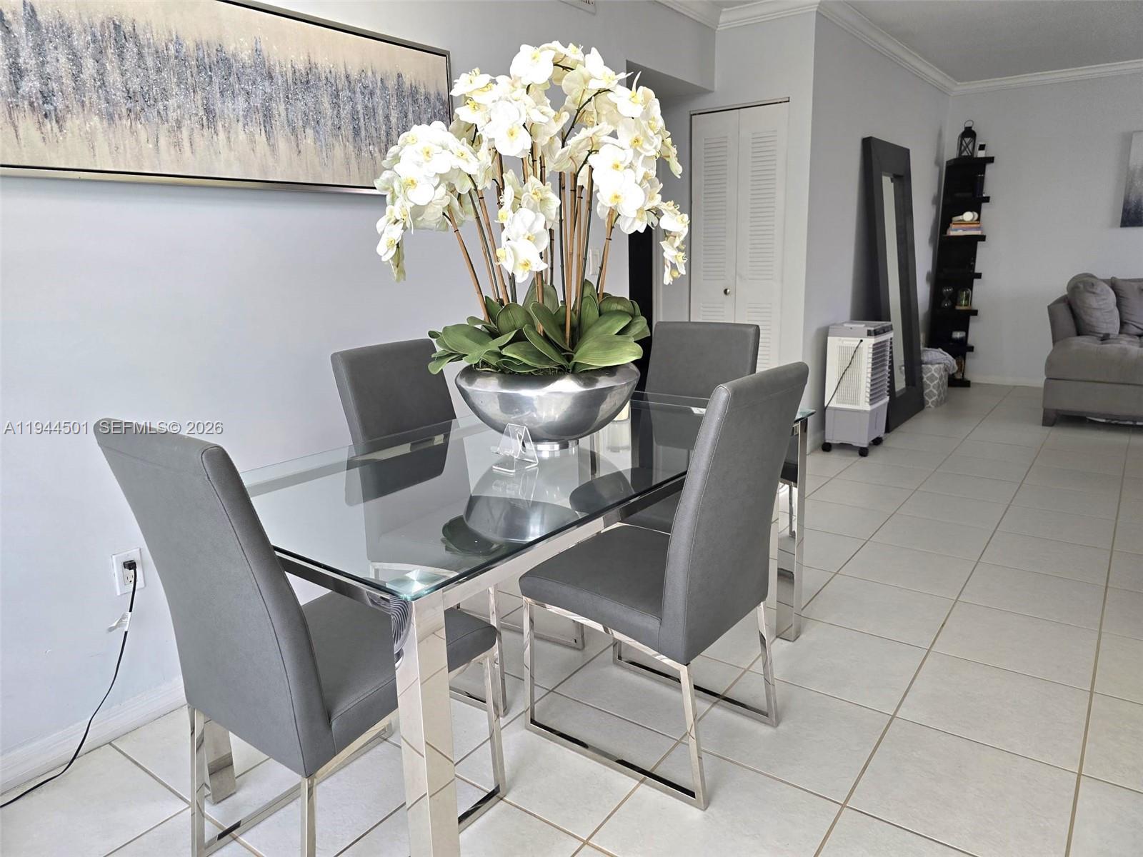 BELLA LUNA CONDO - Residential