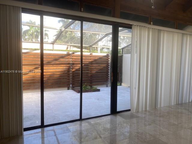 DADELAND WALK - Residential Lease