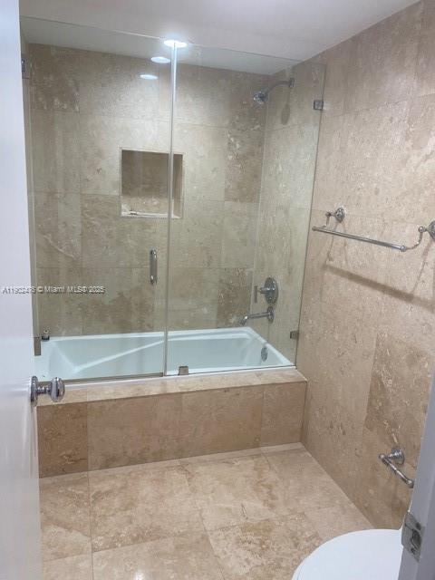 DADELAND WALK - Residential Lease