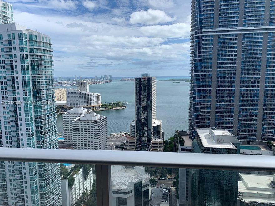Experience elevated urban living at 1010 Brickell, one of Brickell’s most sought-after luxury residences. This stunning unit features a modern open layout with floor-to-ceiling impact windows, abundant natural light, and a spacious private balcony offering breathtaking city views. A private elevator opens at your foyer. The sleek kitchen is equipped with premium appliances, European-style cabinetry, and quartz countertops—perfect for both everyday living and entertaining.
Residents enjoy world-class, resort-style amenities including a rooftop pool with panoramic views, indoor heated pool, state-of-the-art fitness center, spa with hammam, indoor running track, basketball and squash courts, virtual golf simulator, and an exclusive clubhouse. Family-friendly features such as a children’s play area and water park make this building ideal for all lifestyles.
Located in the heart of Brickell, just steps from fine dining, shopping, and entertainment, including Brickell City Centre. This is a rare opportunity to own in one of Miami’s premier luxury buildings. Ideal as a primary residence, second home, or investment property.