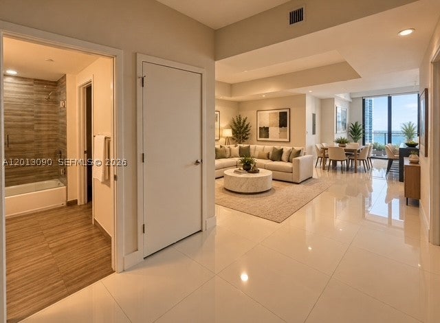 1010 Brickell Ave 3704