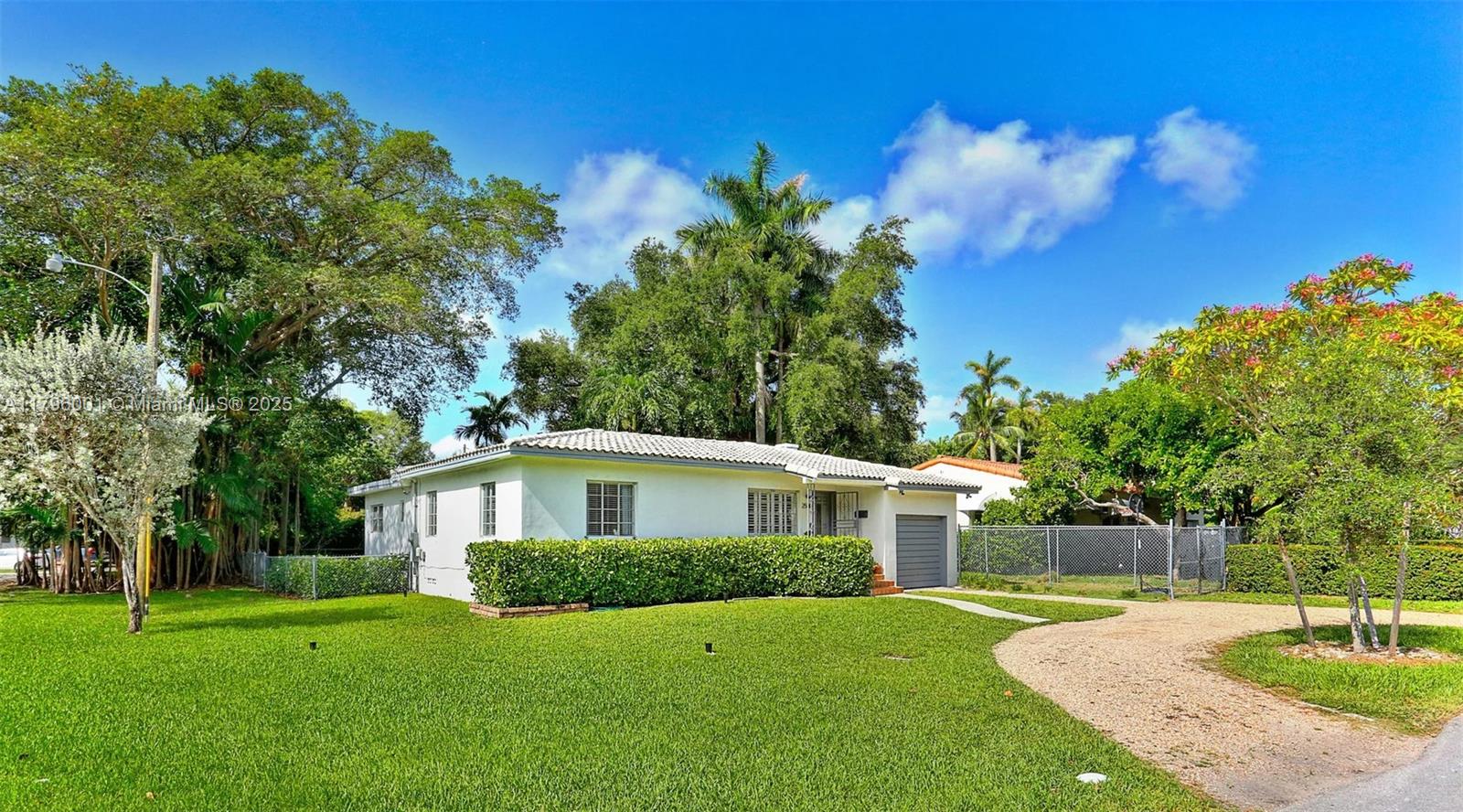 Rental Property at 2500 Overbrook St, Miami, Broward County, Florida - Bedrooms: 3 
Bathrooms: 2  - $5,800 MO.