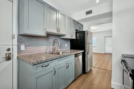 ISLAND POINT SOUTH CONDO - Residential