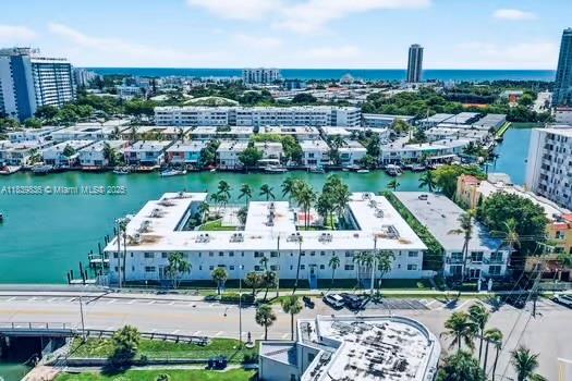 ISLAND POINT SOUTH CONDO - Residential