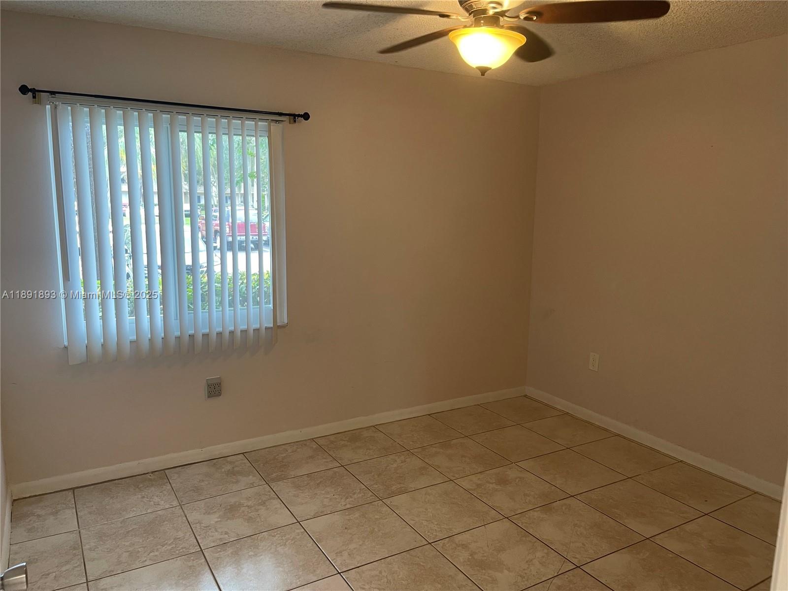 SUFFOLK AT CENTURY VILLAG - Residential