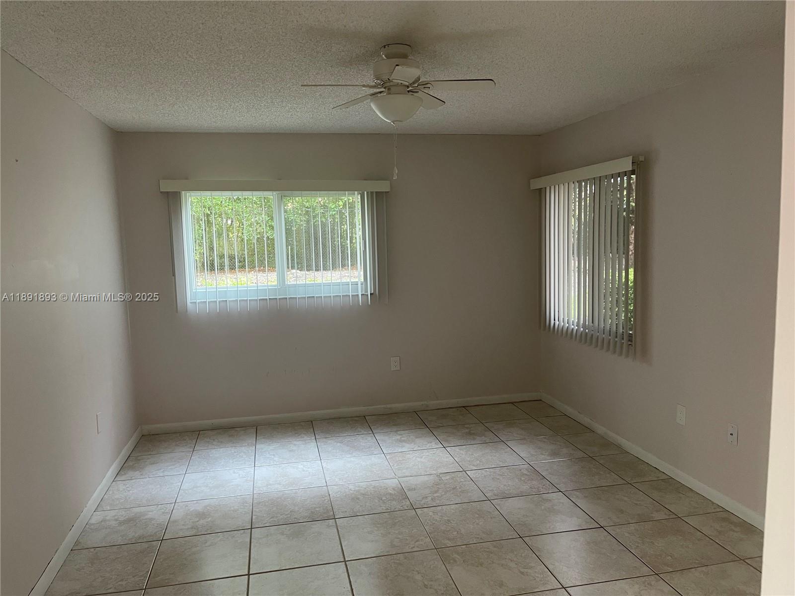 SUFFOLK AT CENTURY VILLAG - Residential