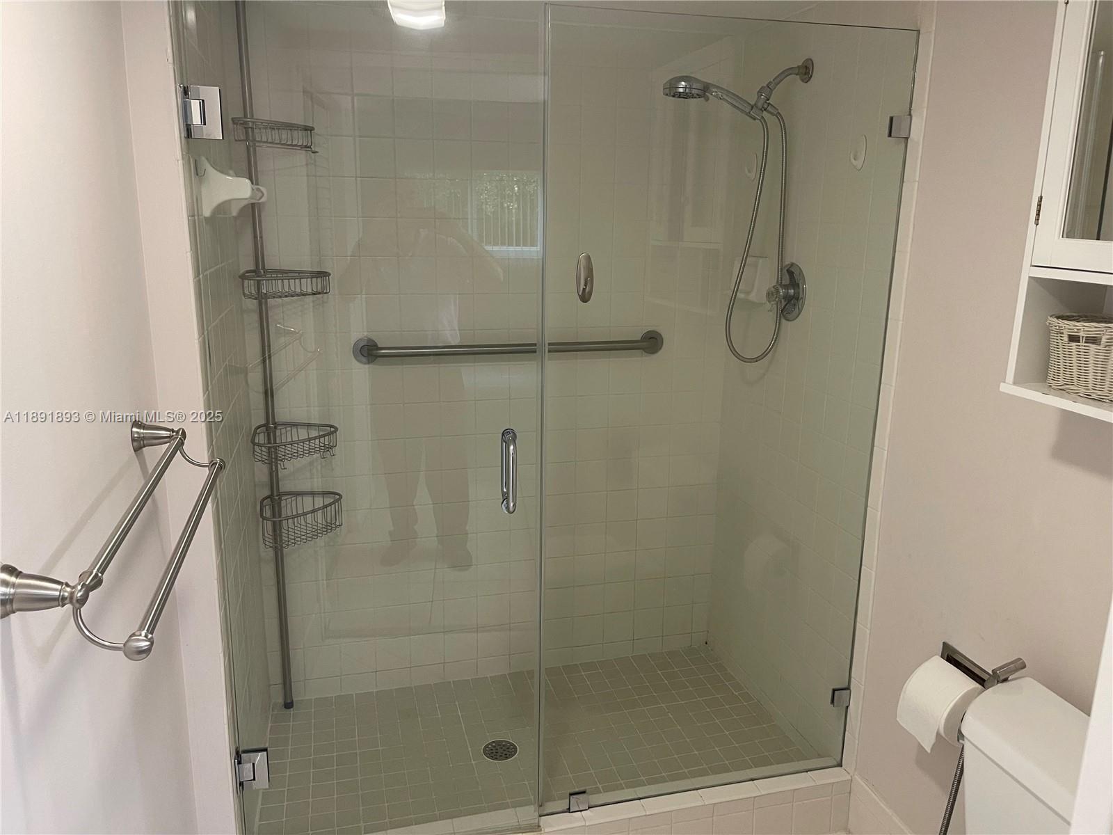 SUFFOLK AT CENTURY VILLAG - Residential