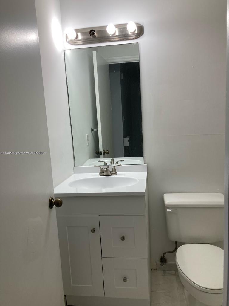 TIFFANY LAKES CONDO - Residential Lease
