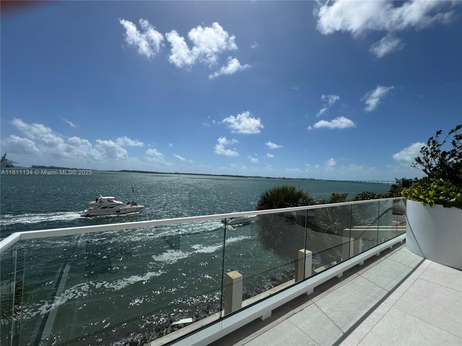 770 Claughton Island Dr 506, Miami, Broward County, Florida - 1 Bedrooms  
1 Bathrooms - 