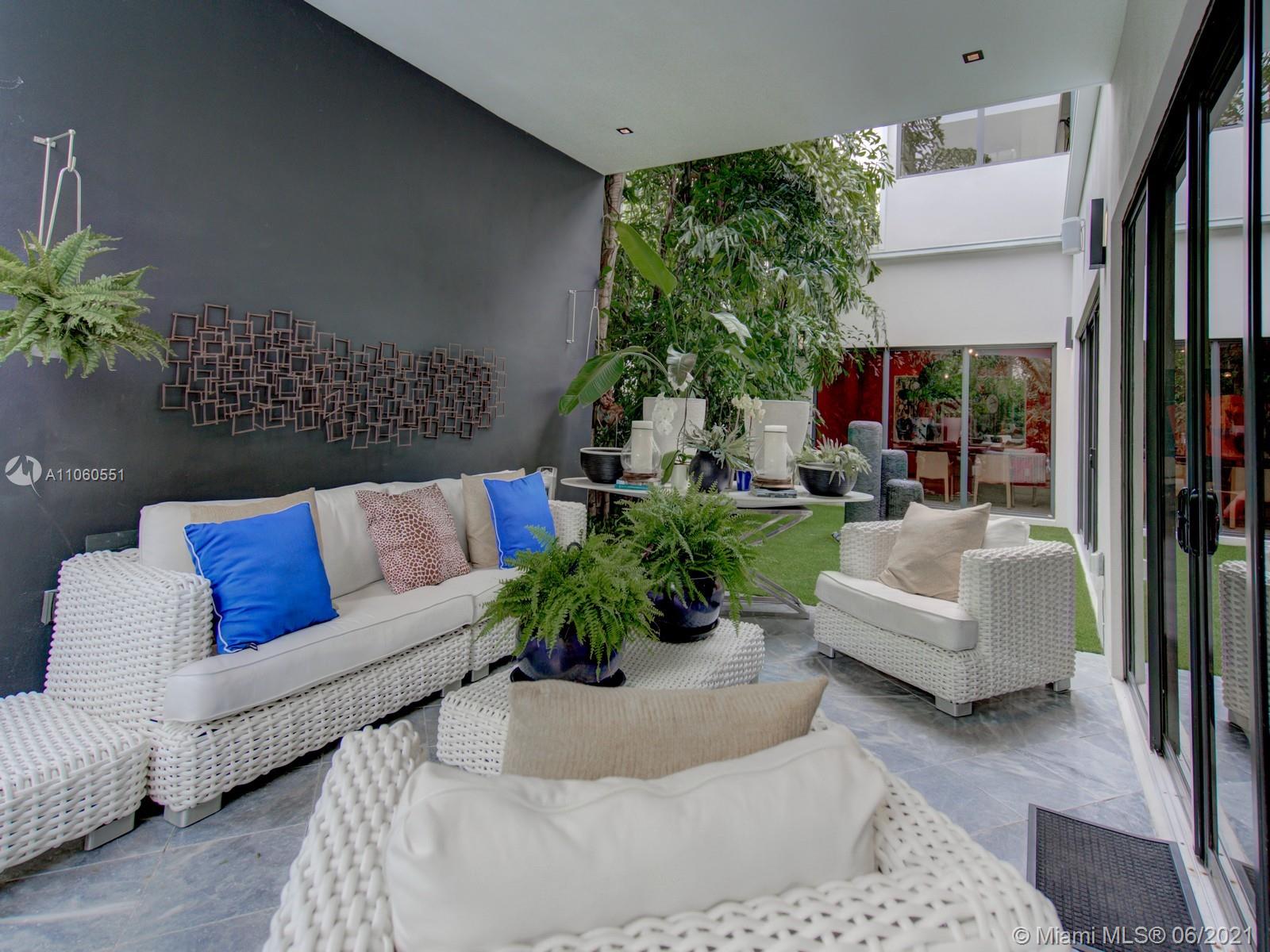 RHODES AMD NEW BISC - Residential