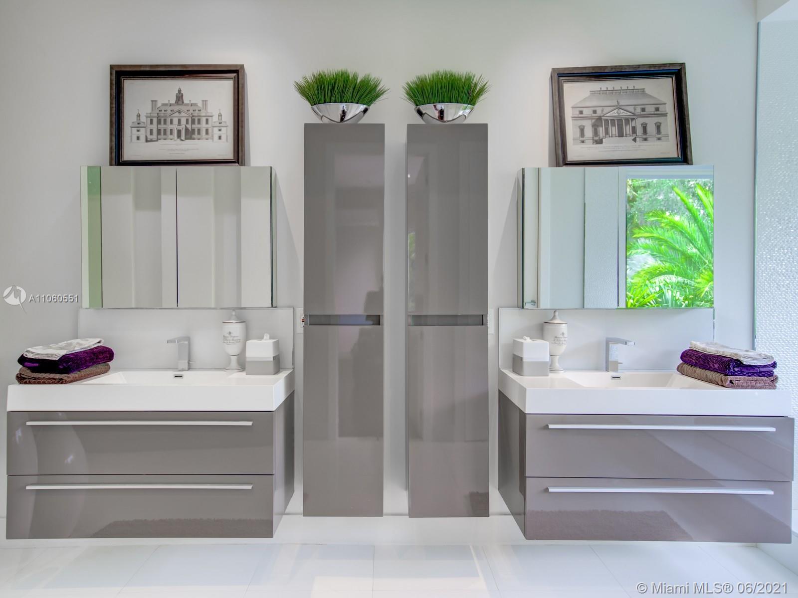 RHODES AMD NEW BISC - Residential