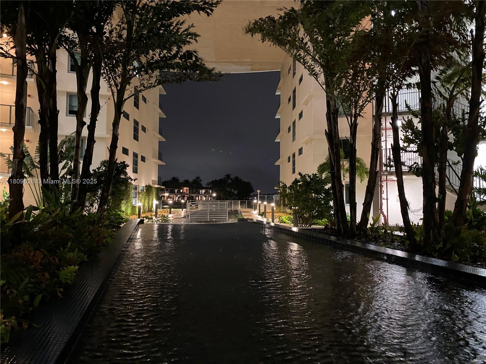 6620 Indian Creek Dr 512, Miami Beach, Miami-Dade County, Florida - 2 Bedrooms  
2 Bathrooms - 