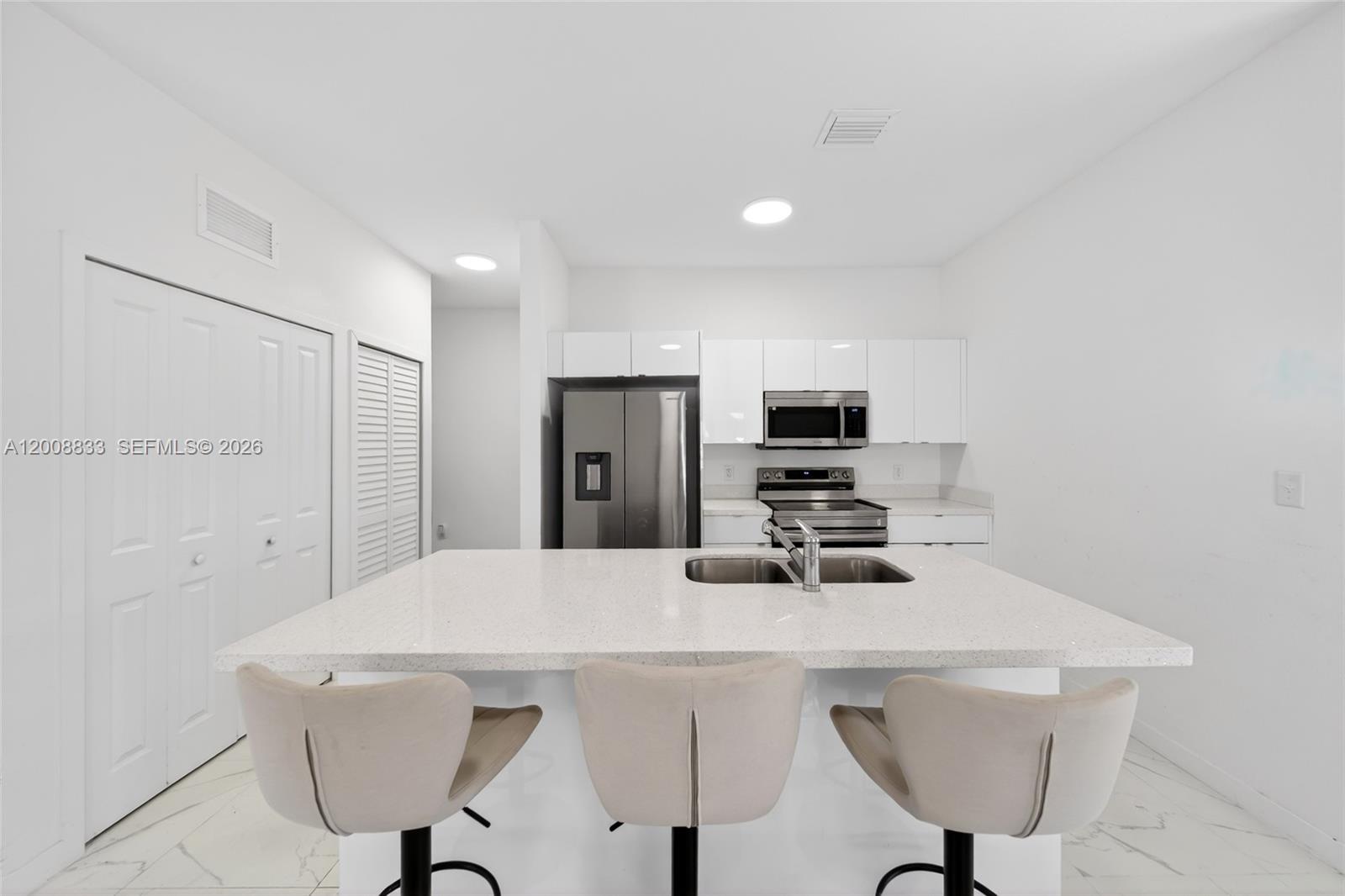 CHRISTIE LAWNS REV - Residential