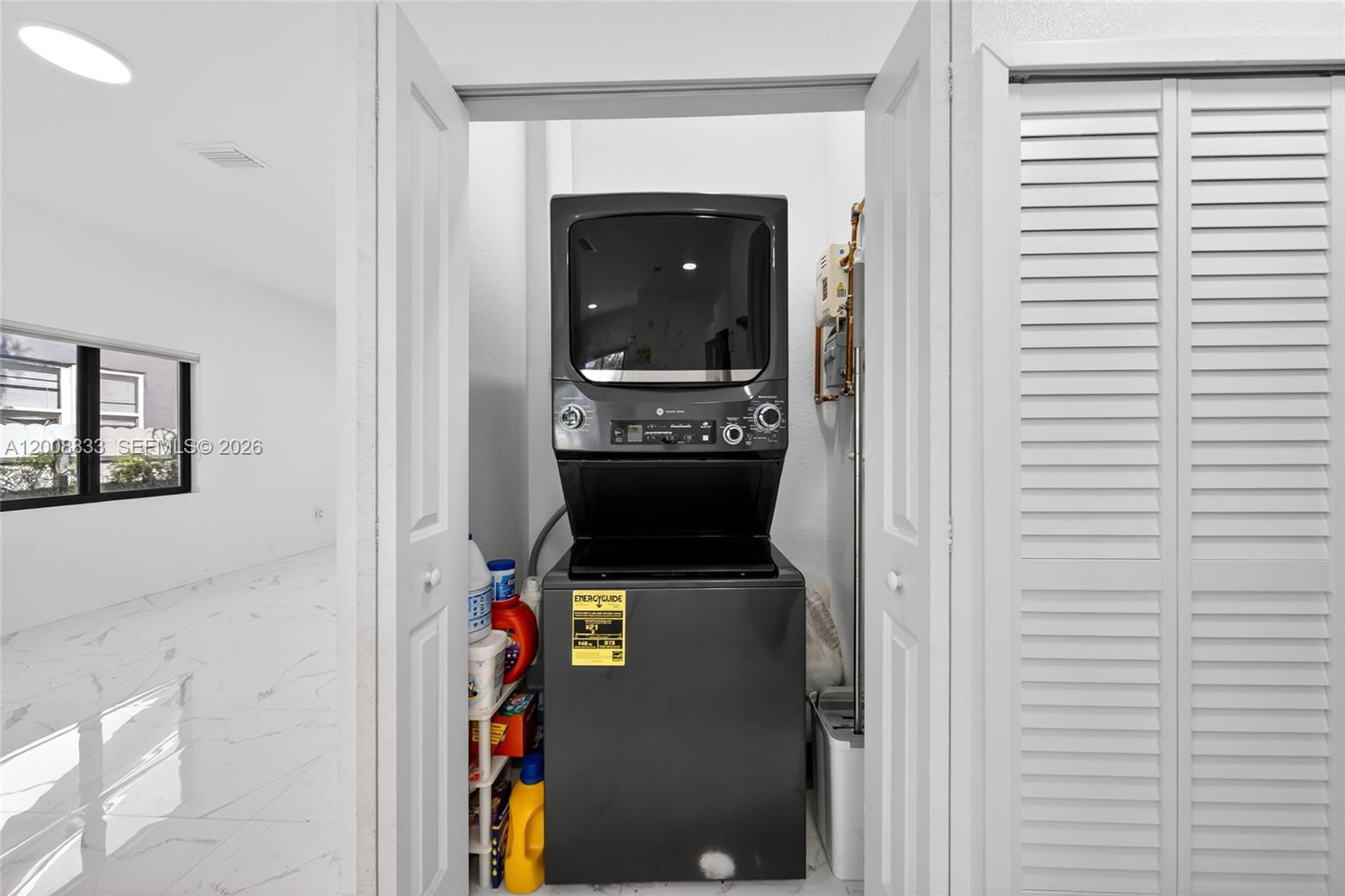 CHRISTIE LAWNS REV - Residential