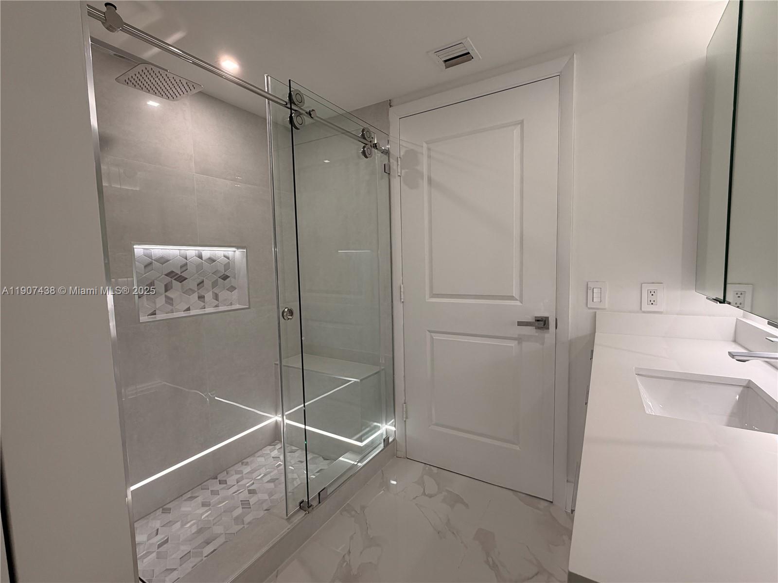 TAO SAWGRASS CONDOMINIUM - Residential