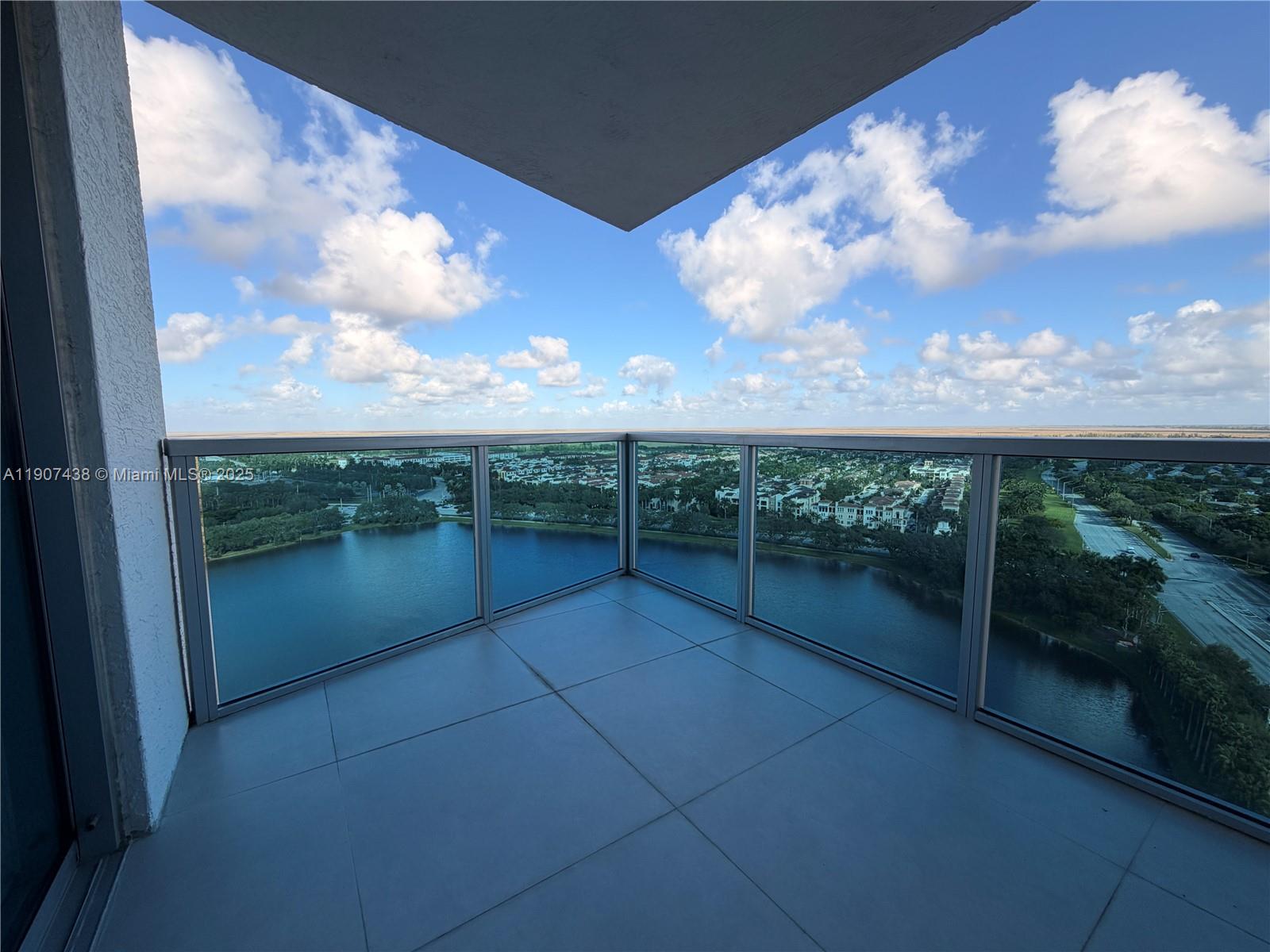 2641 N Flamingo Rd 2208N